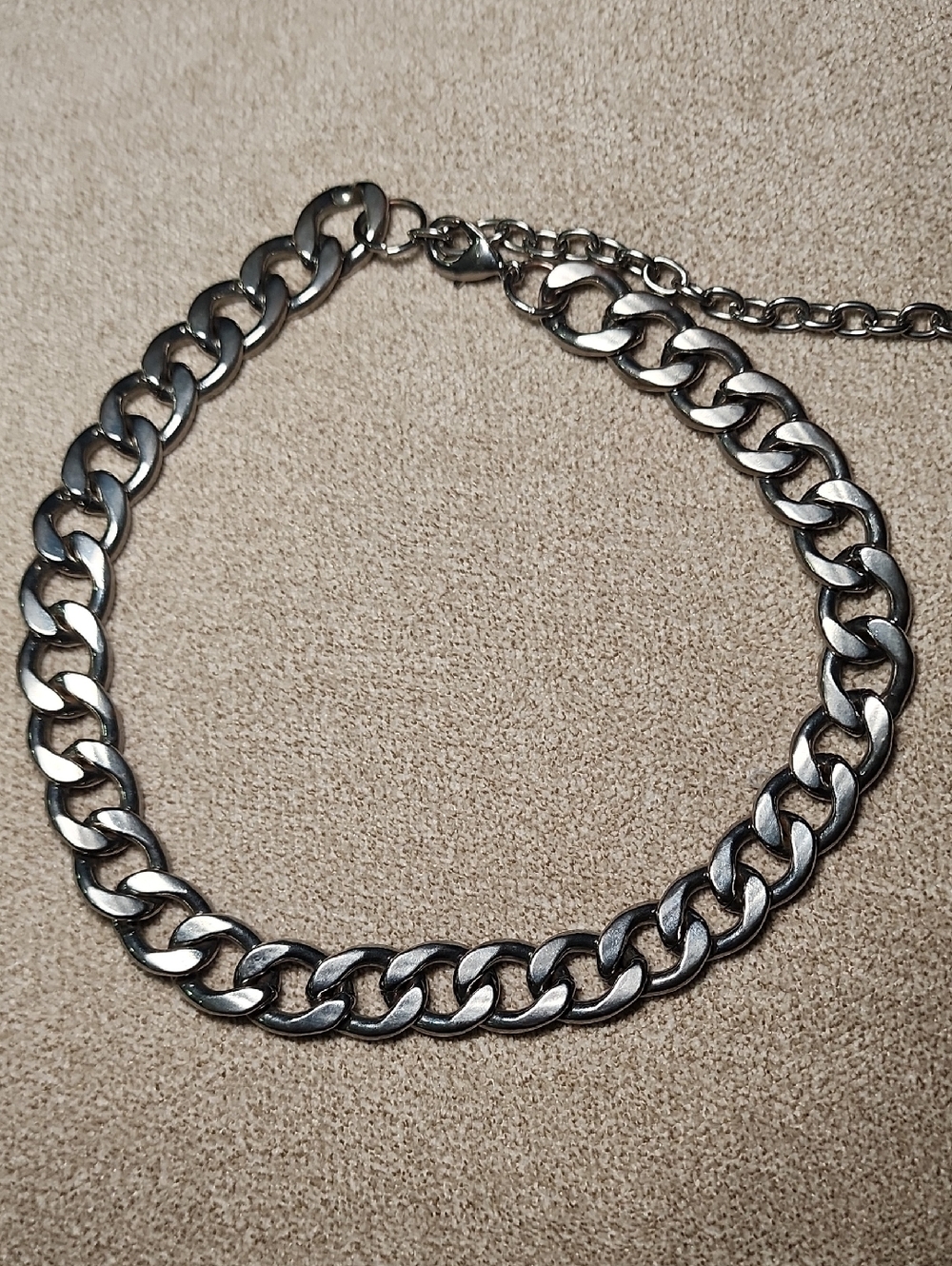 Vintage Silver-Tone Heavy Chain Necklace In Fair Condition
